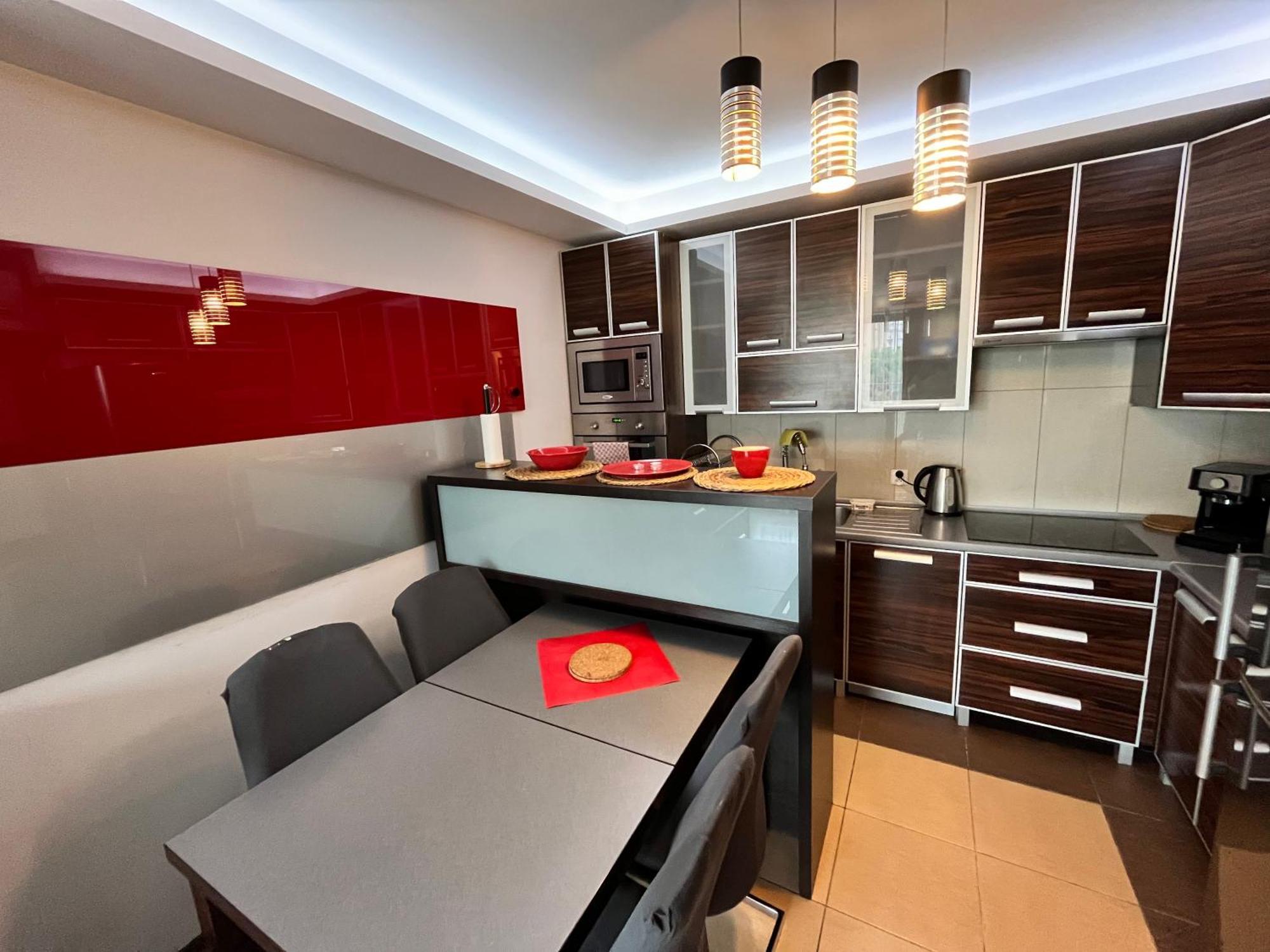 Cracow Stay Premium Apartments Free Parking - 3 X Room - 3 X Aircondition Kraków Zewnętrze zdjęcie