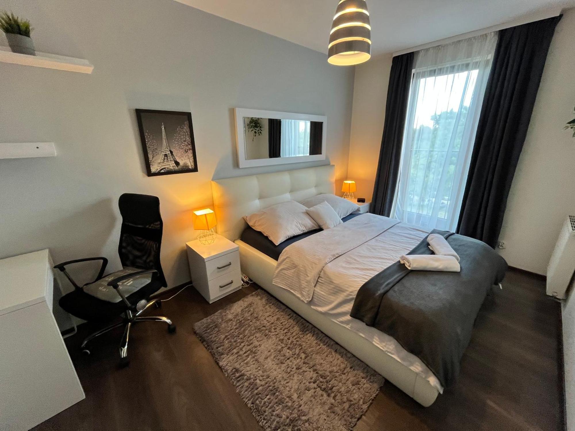 Cracow Stay Premium Apartments Free Parking - 3 X Room - 3 X Aircondition Kraków Zewnętrze zdjęcie